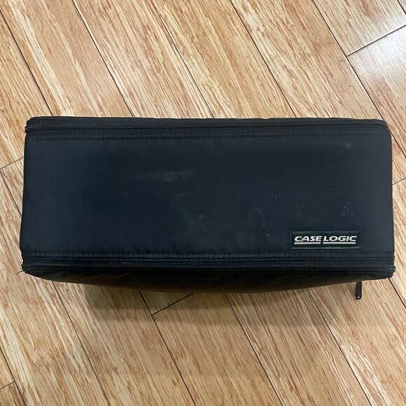 Vintage Cassette Tape Carrying Case + 60 Cassette Tapes - Picture 3 of 5